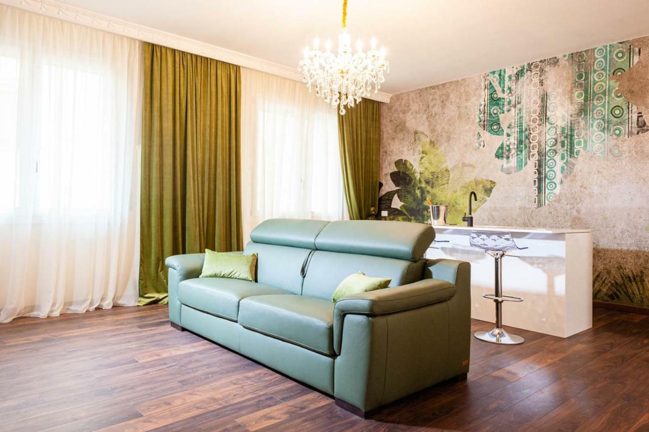 Lion Relais De Charme Apartment